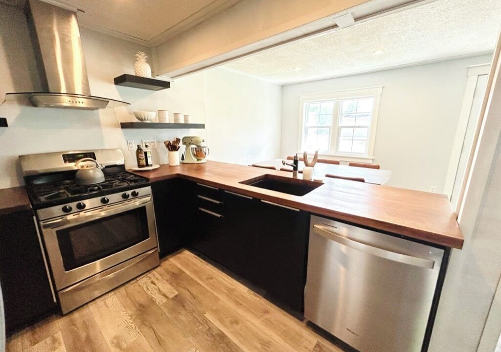 Photo of Kitchen in Owen Sound