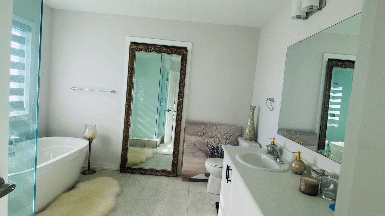 Photo of Bathroom in Simcoe