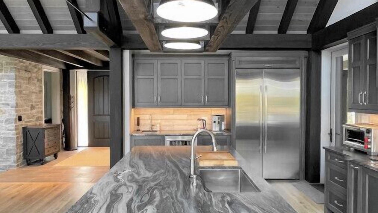 Photo of Kitchen in North Kawartha