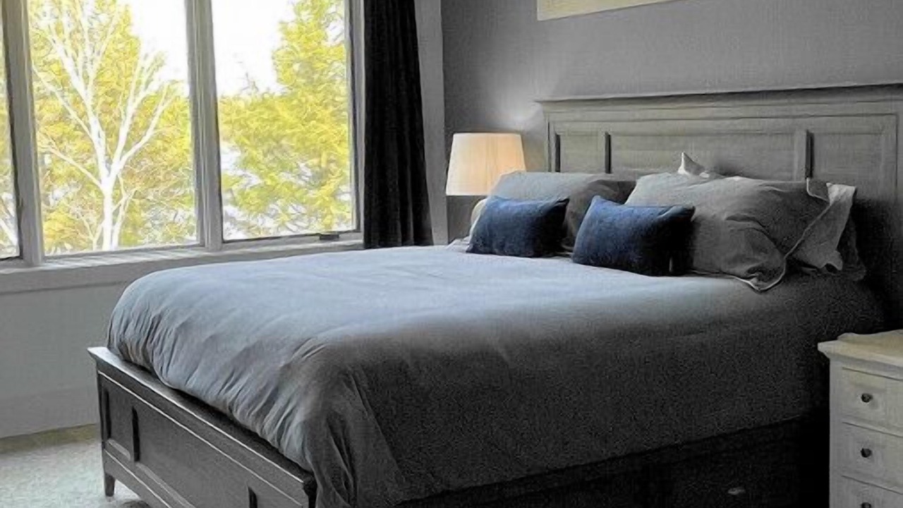 Photo of Bedroom in North Kawartha