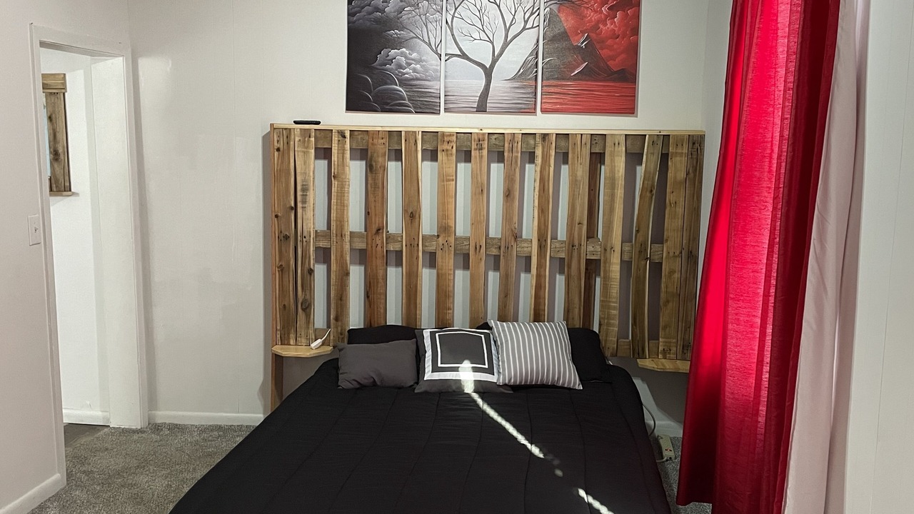 Photo of Bedroom in Mountain Iron