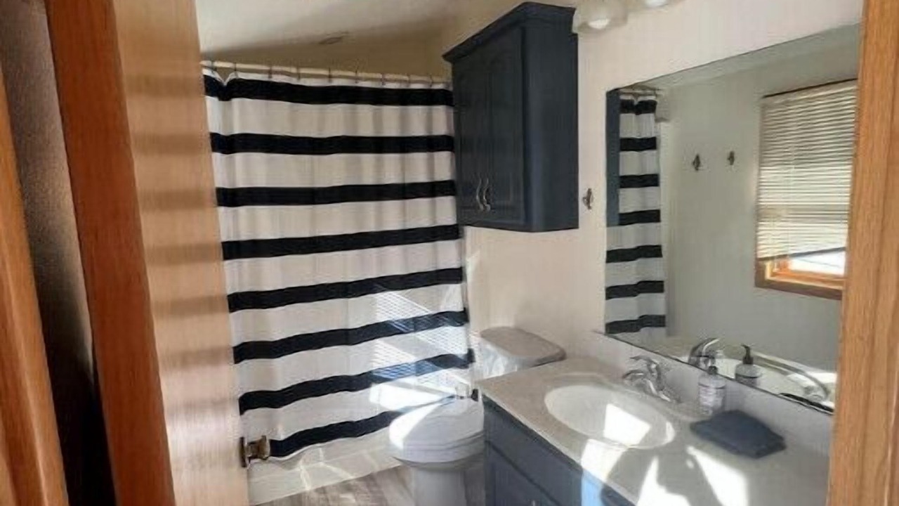 Photo of Bathroom in Hillman