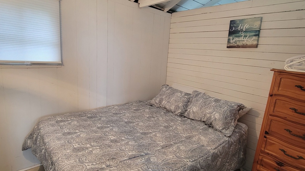 Photo of Bedroom in Port Stanley