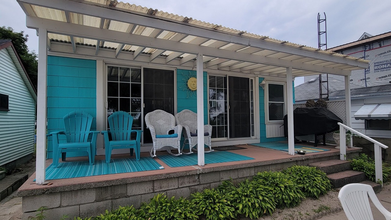 Photo of Patio Balcony in Port Stanley