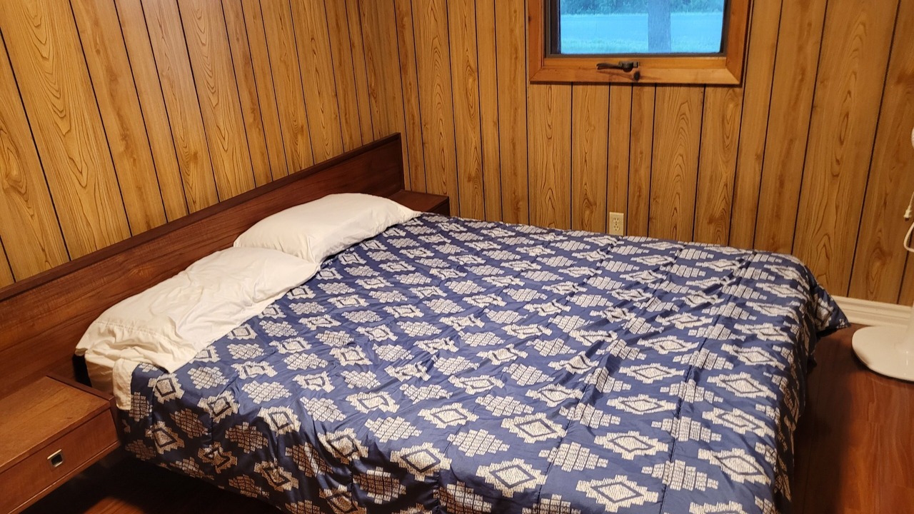 Photo of Bedroom in Northern Bruce Peninsula