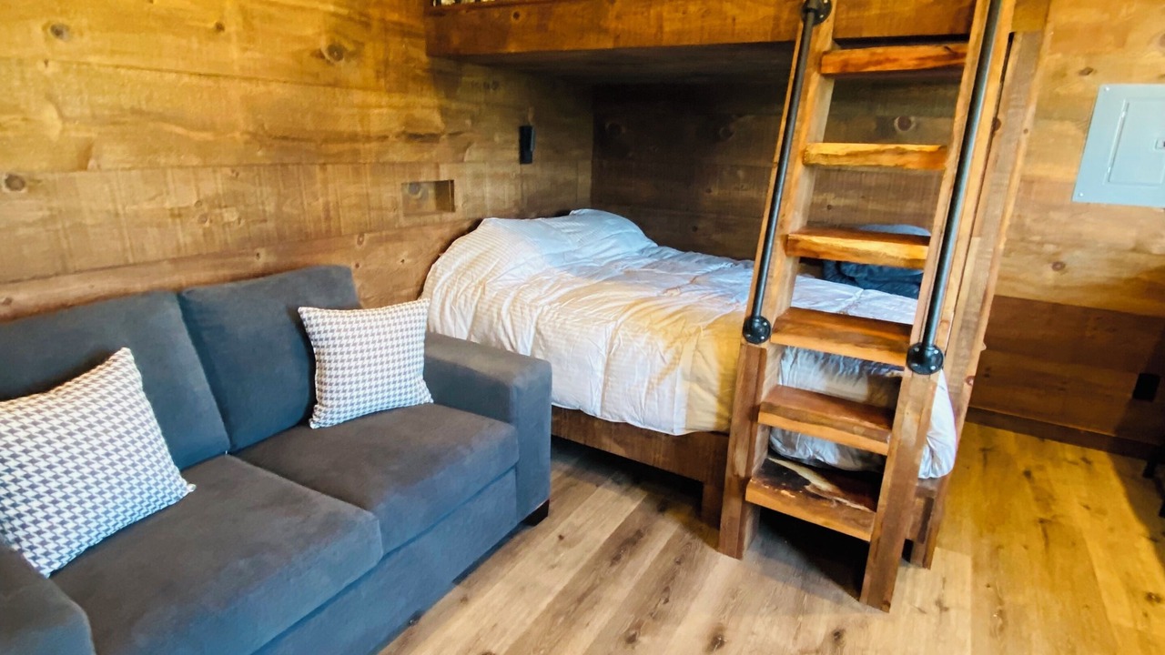 Photo of Bedroom in Southwest Middlesex