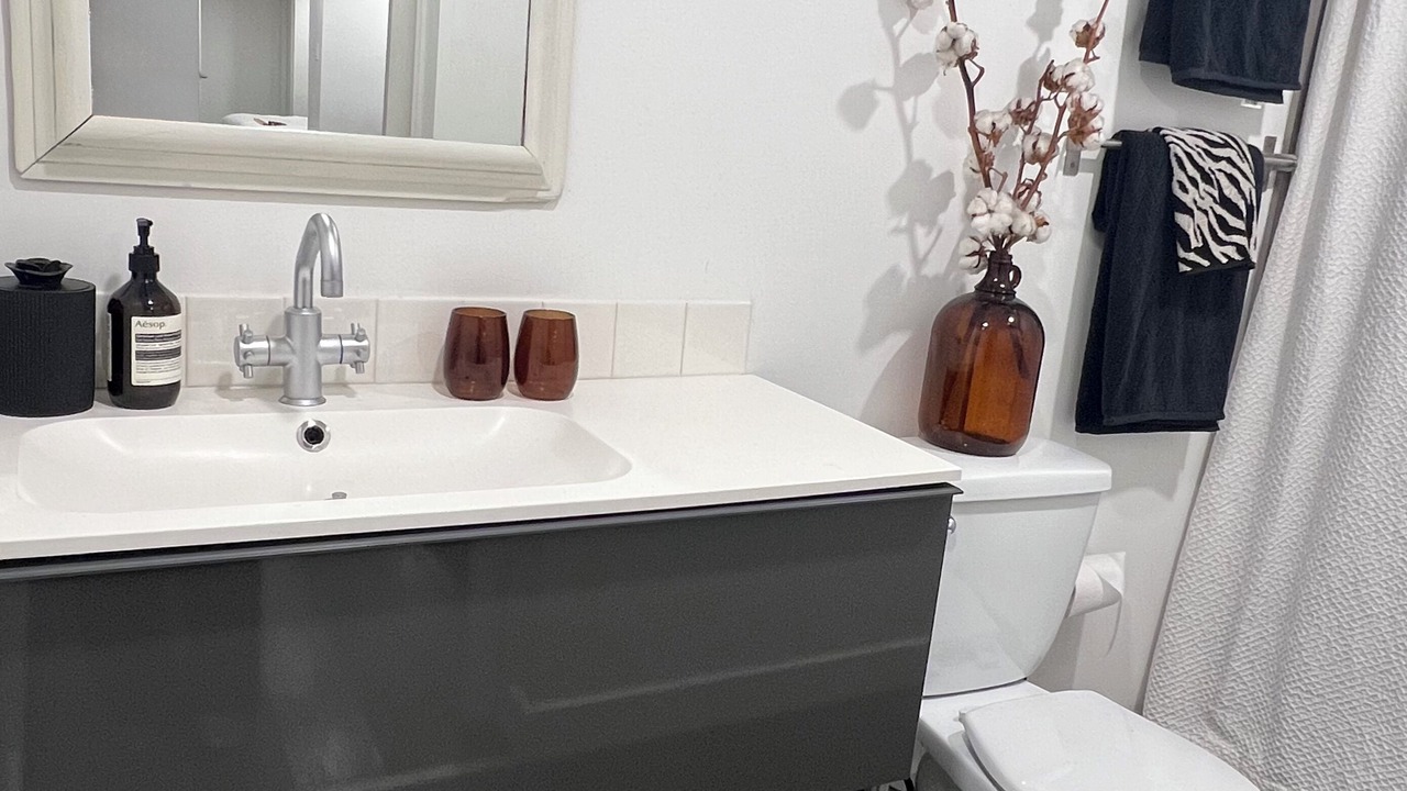 Photo of Bathroom in Bickford Park