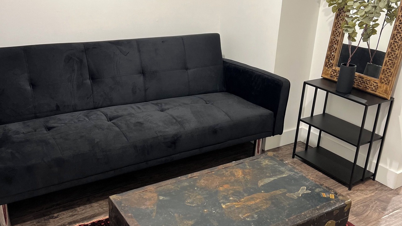 Photo of Livingroom in Bickford Park