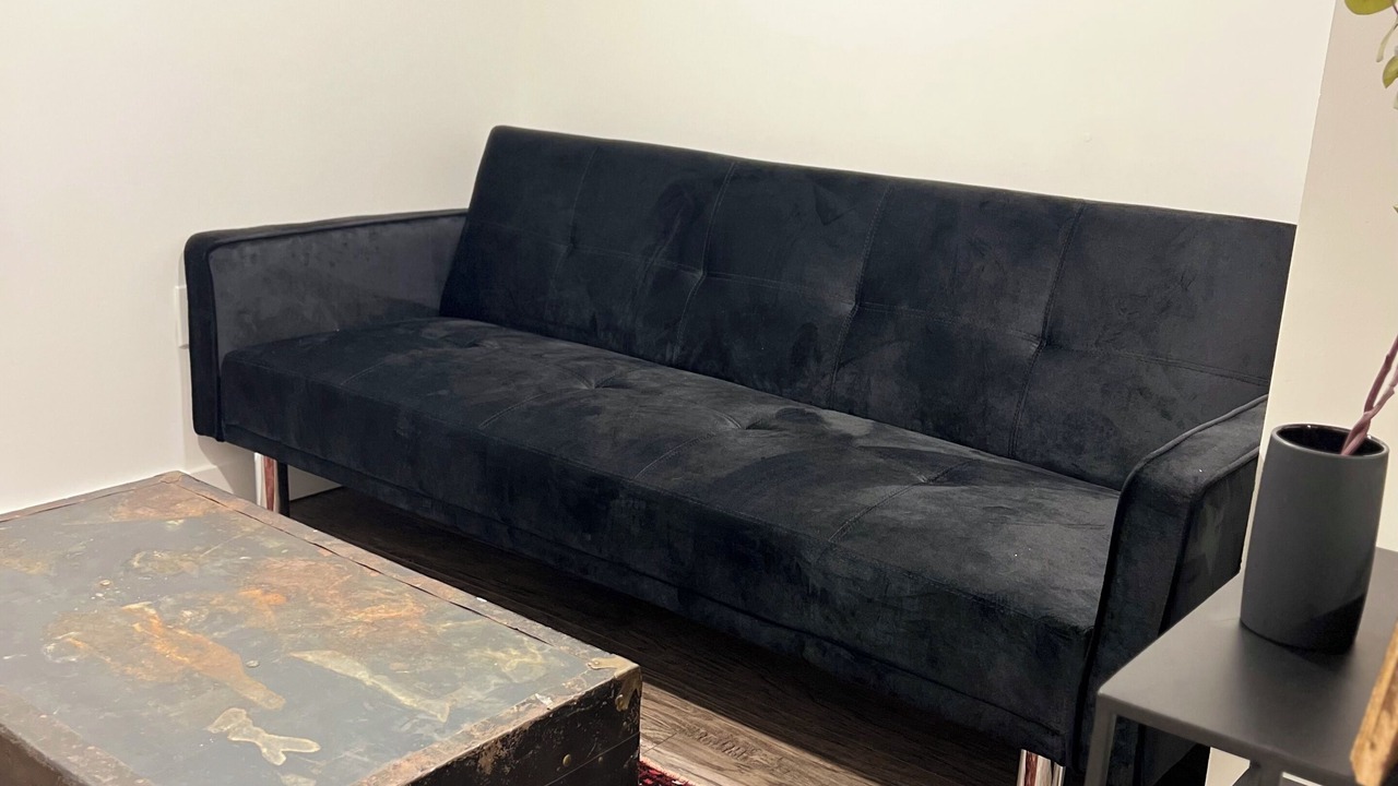 Photo of Livingroom in Bickford Park