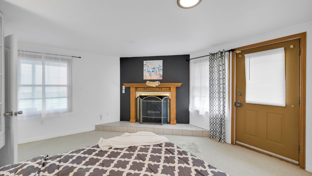 Photo of Bedroom in Woodslee