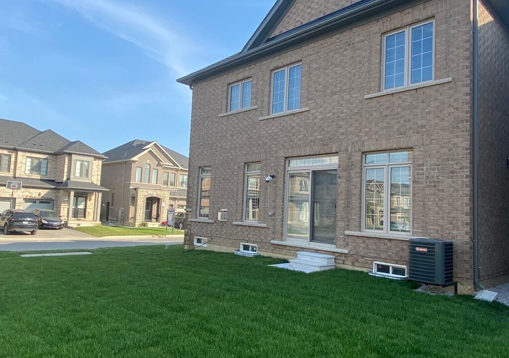 Photo of Outdoor in Brampton
