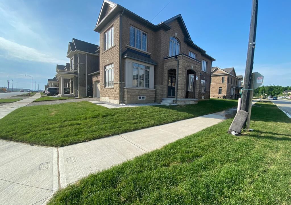 Photo of Outdoor in Brampton