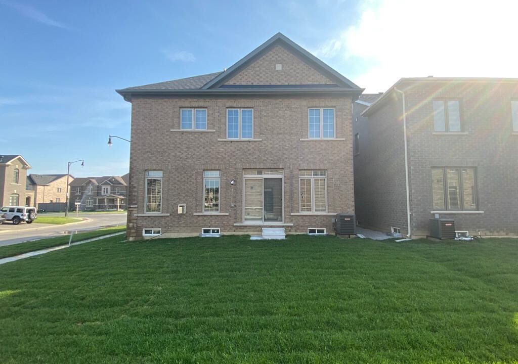 Photo of Outdoor in Brampton