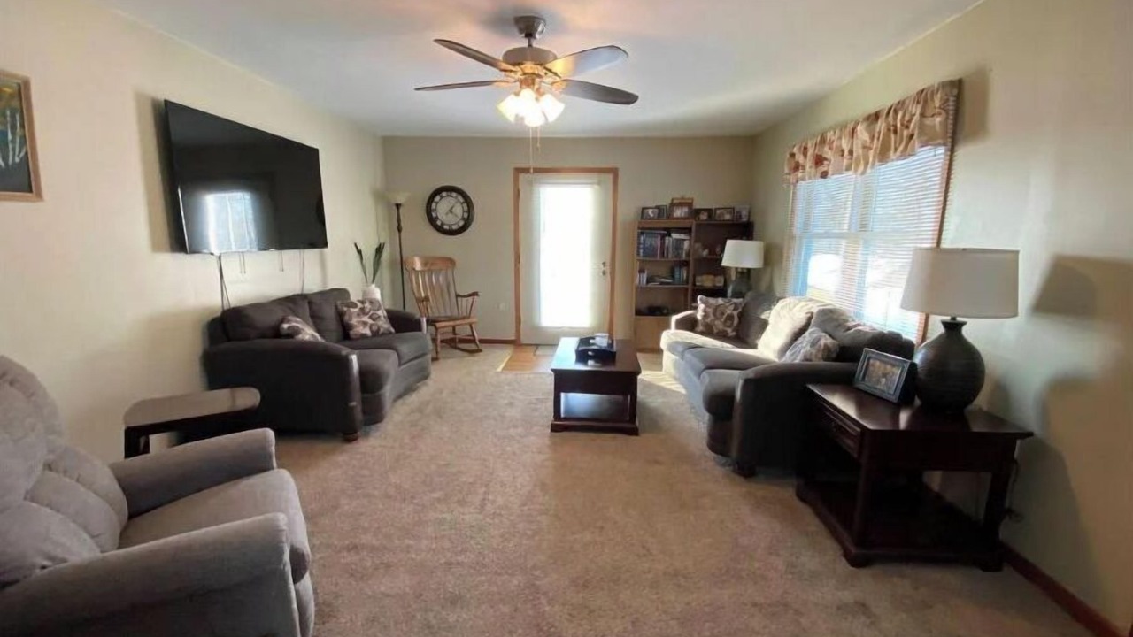Photo of Livingroom in Pine Bend
