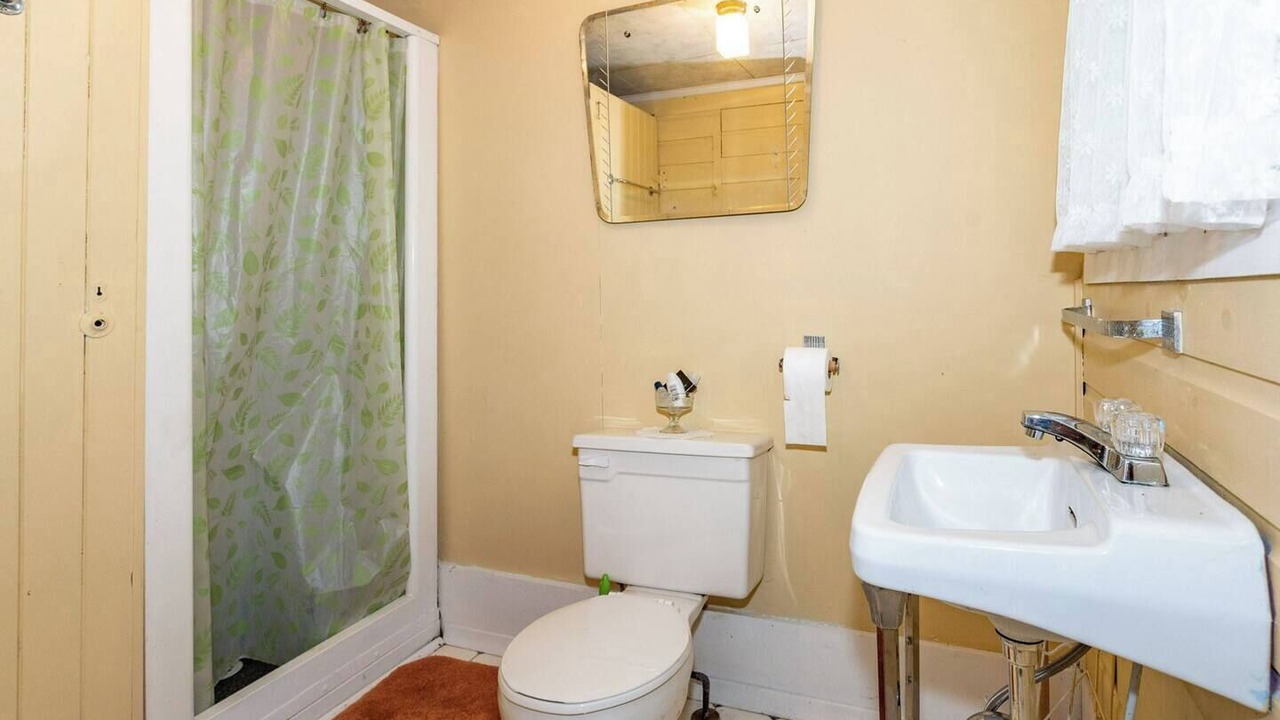 Photo of Bathroom in Magnetawan