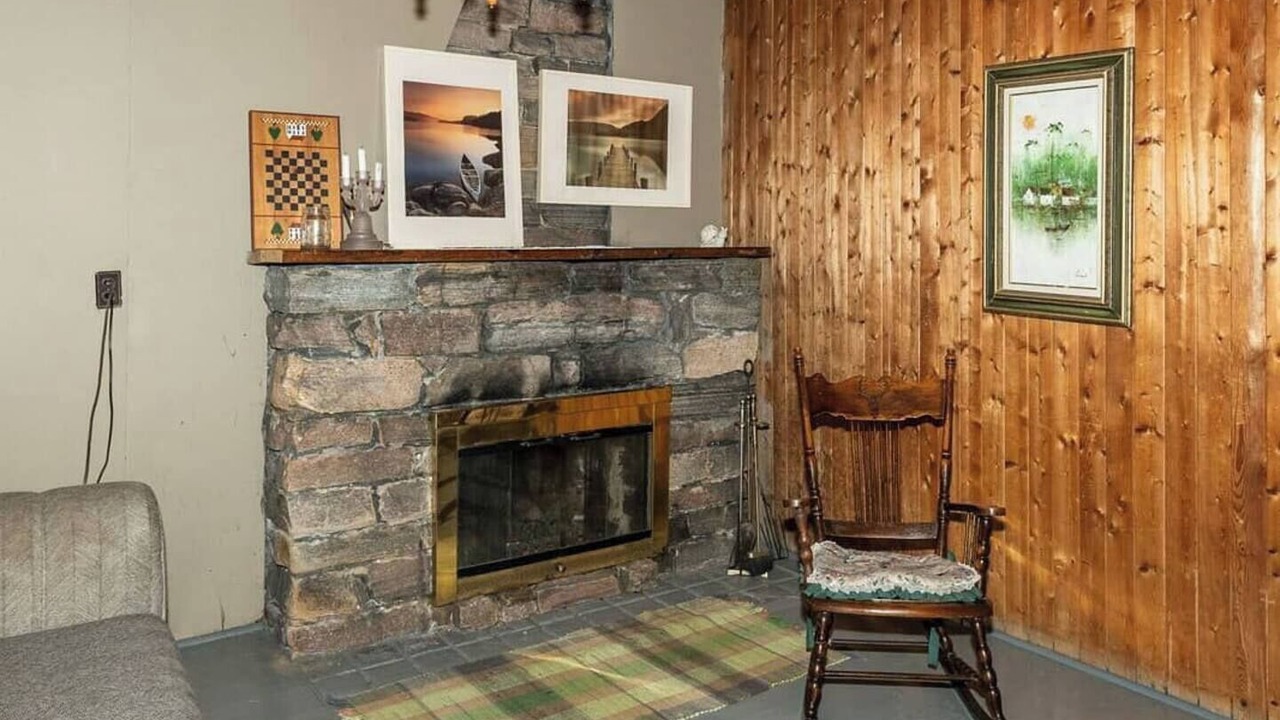 Photo of Livingroom in Magnetawan