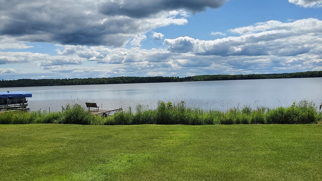 Photo of Outdoor in Emily