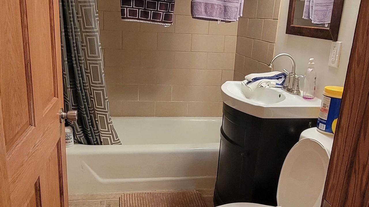 Photo of Bathroom in Summit - University