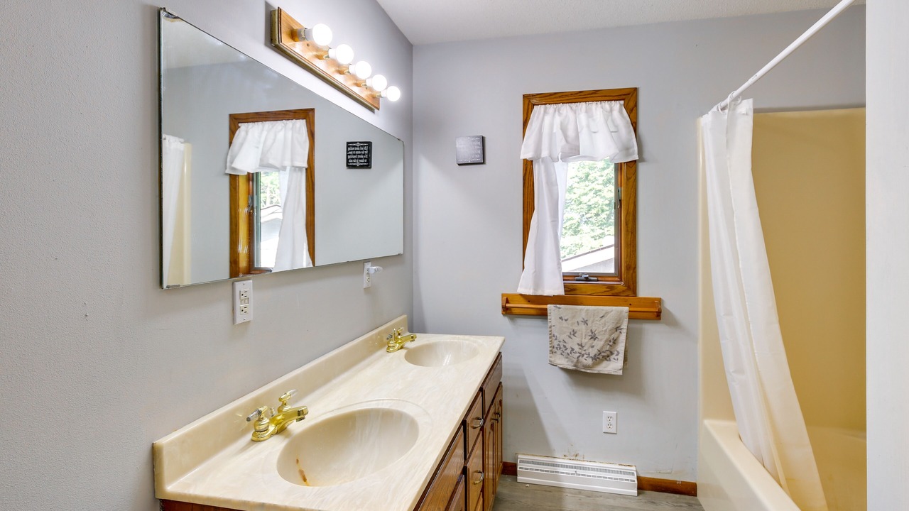 Photo of Bathroom in Faribault