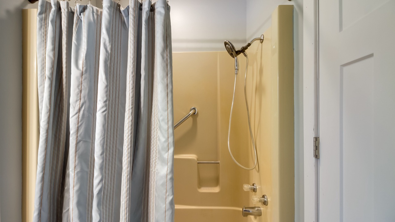 Photo of Bathroom in Sunburg