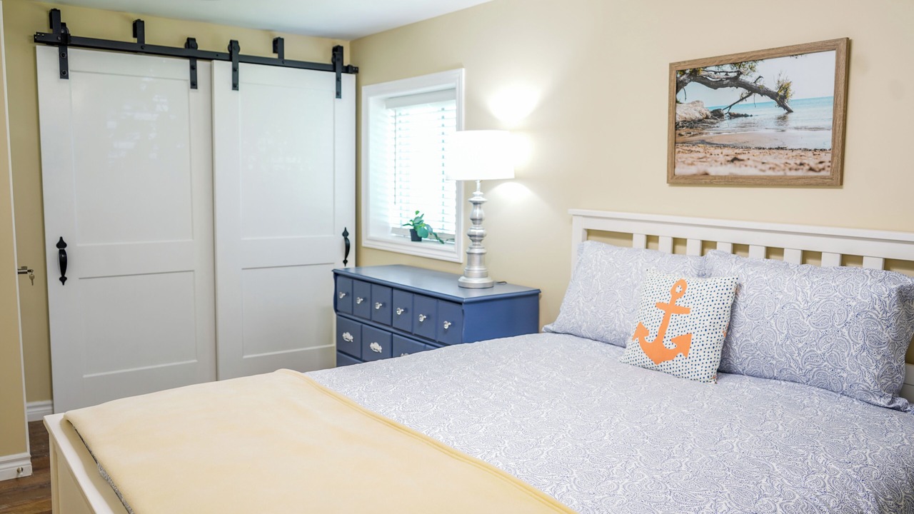 Photo of Bedroom in Port Dover