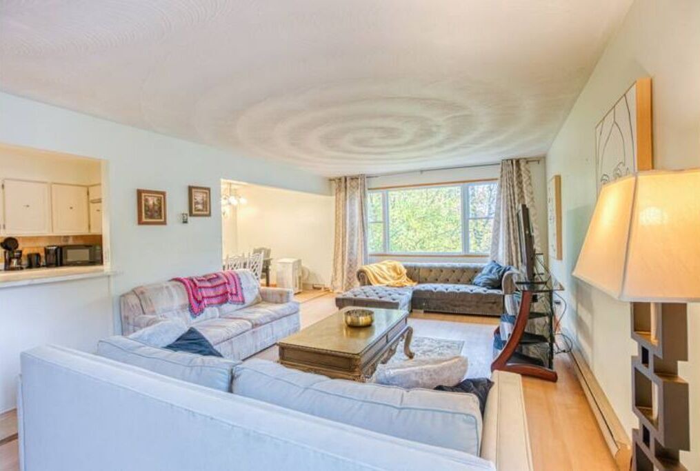 Photo of Livingroom in Frontenac