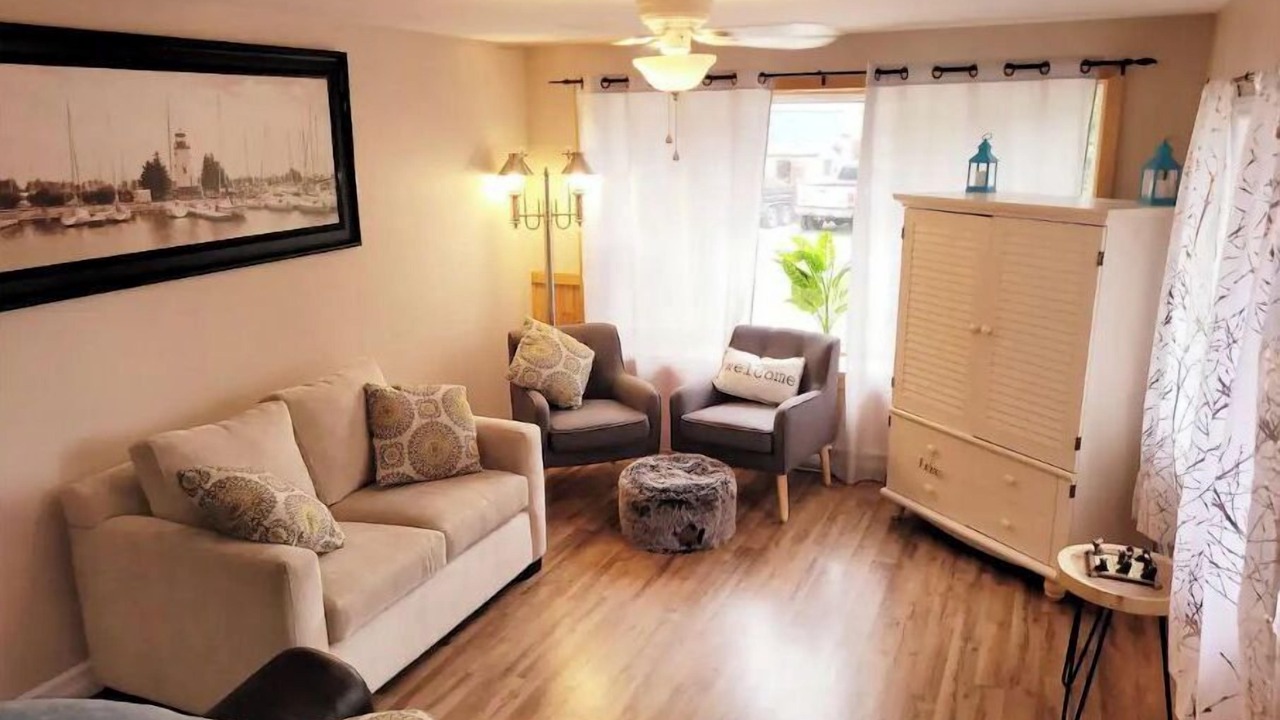 Photo of Livingroom in St. Charles