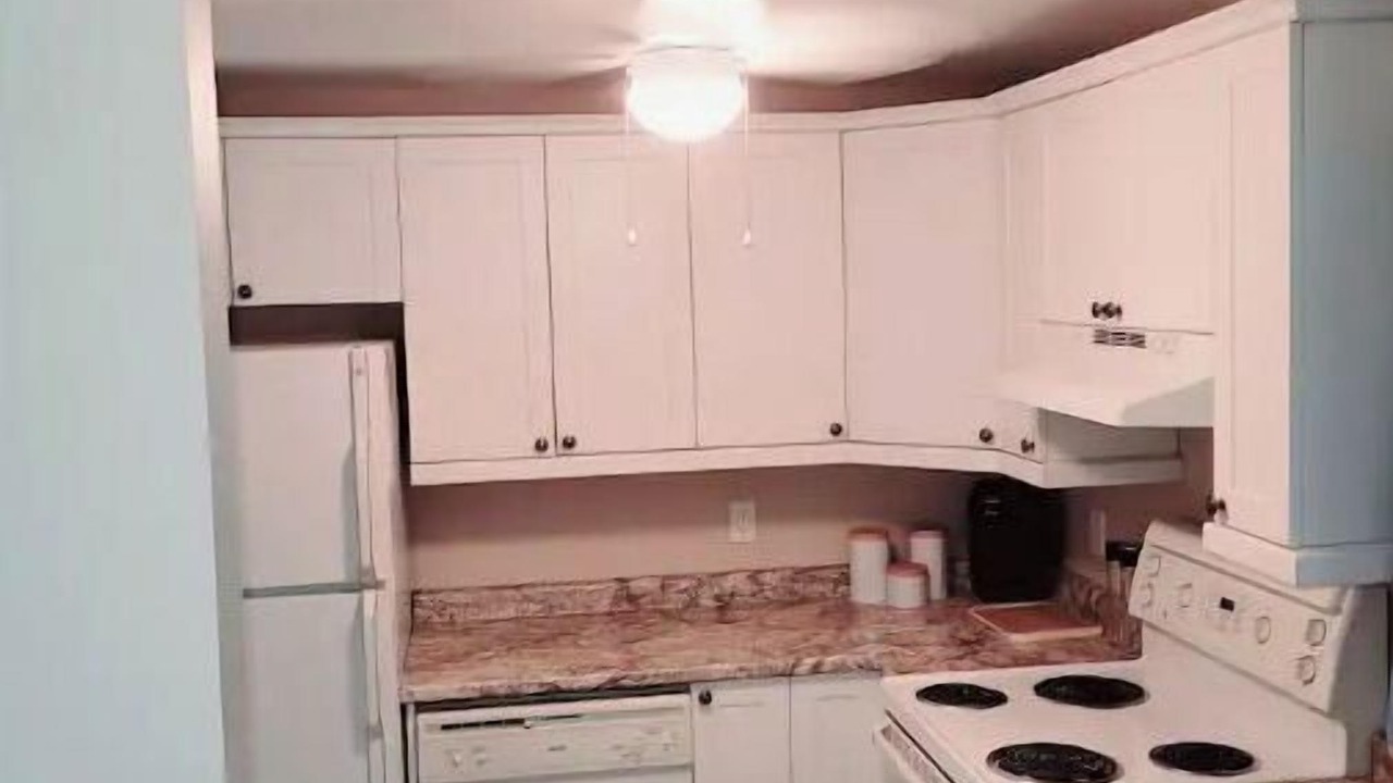 Photo of Kitchen in St. Charles