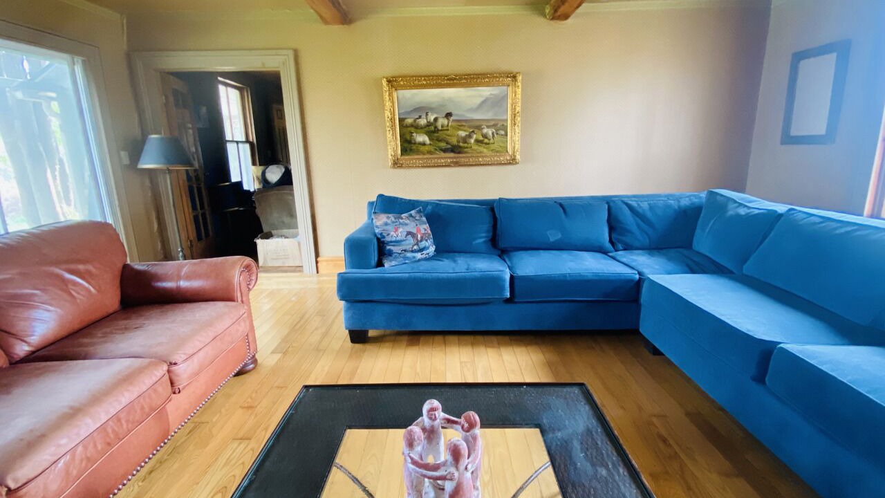 Photo of Livingroom in Madoc