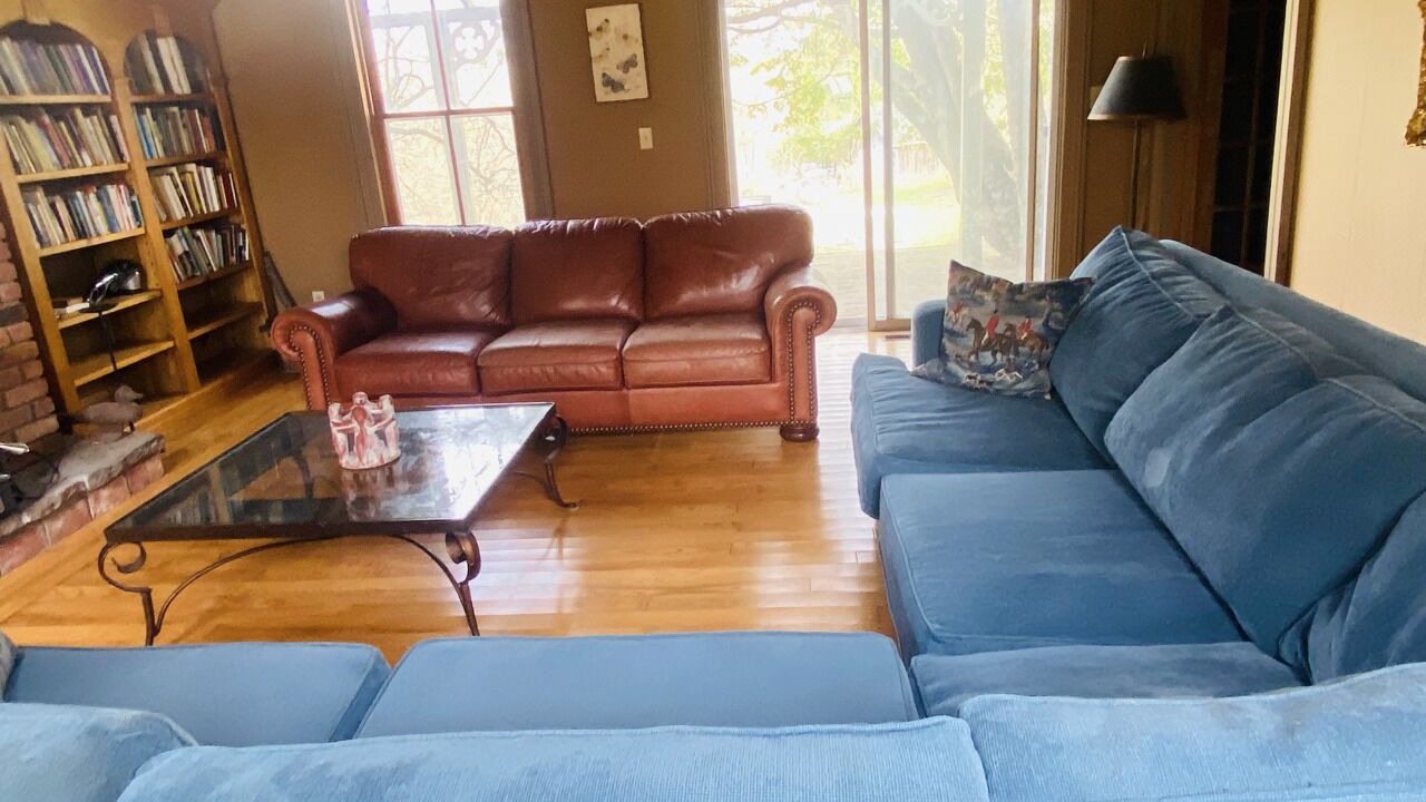 Photo of Livingroom in Madoc
