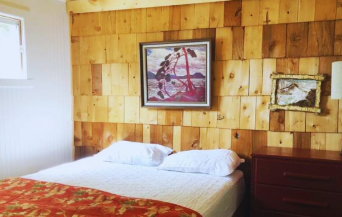 Photo of Bedroom in Dysart et al