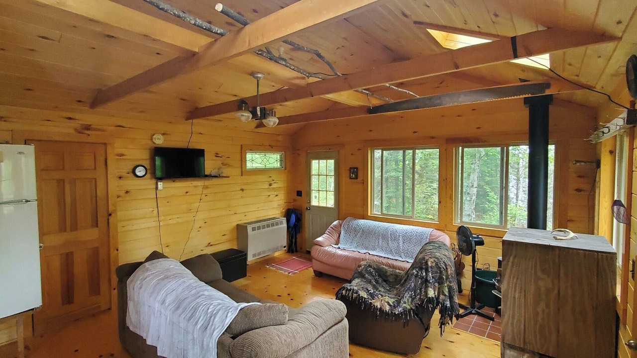 Photo of Livingroom in Orr
