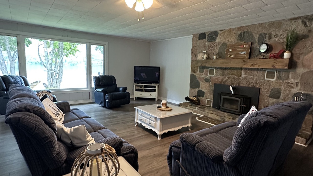 Photo of Livingroom in Faraday