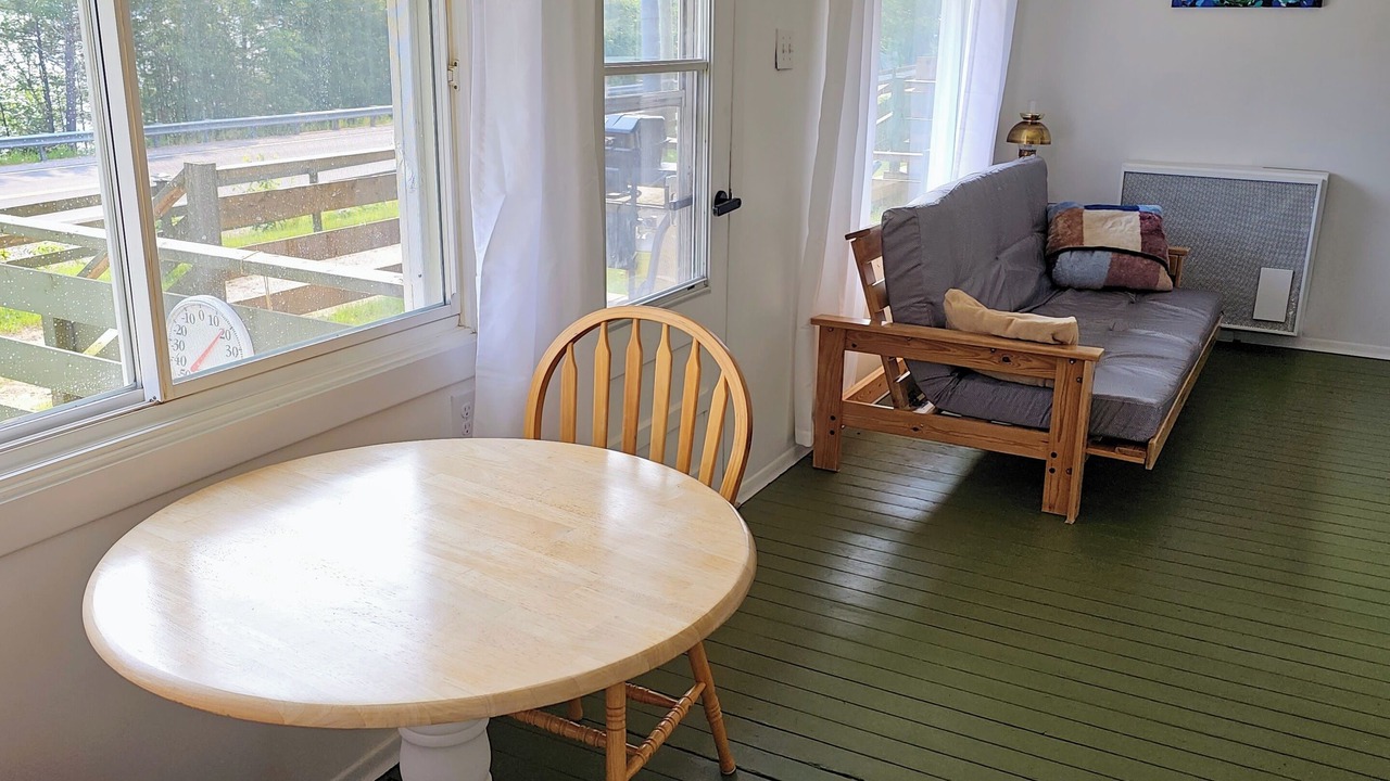 Photo of Livingroom in Addington Highlands