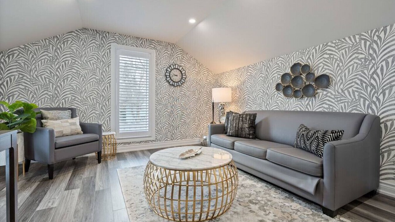 Photo of Livingroom in Port Dover