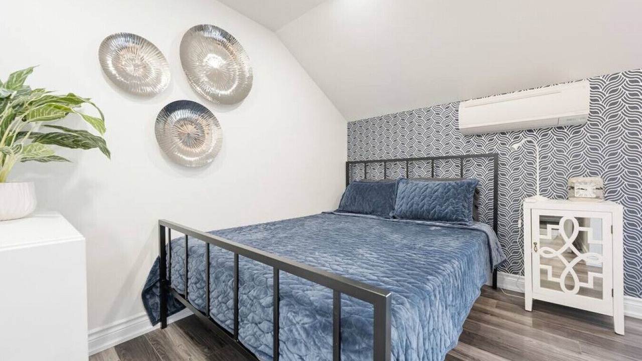 Photo of Bedroom in Port Dover