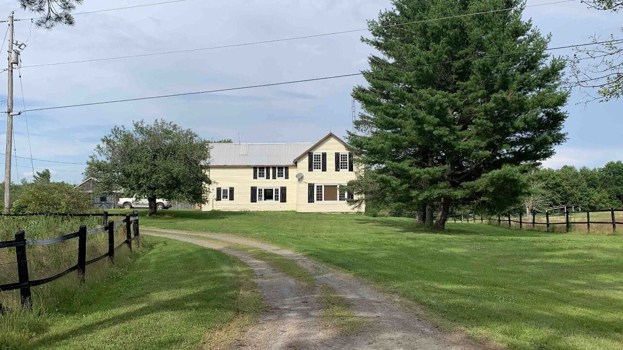 Photo of Outdoor in Stone Mills