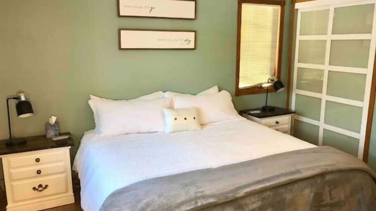 Photo of Bedroom in Blaine