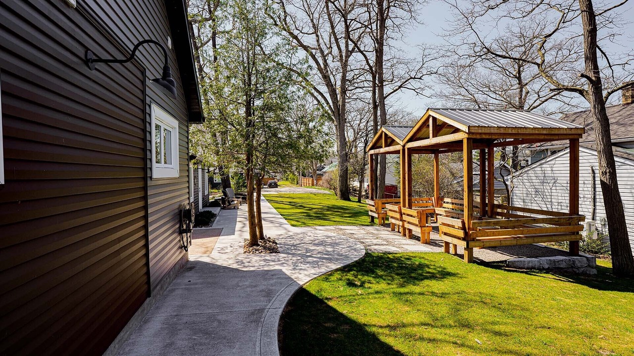 Photo of Patio Balcony in Grand Bend