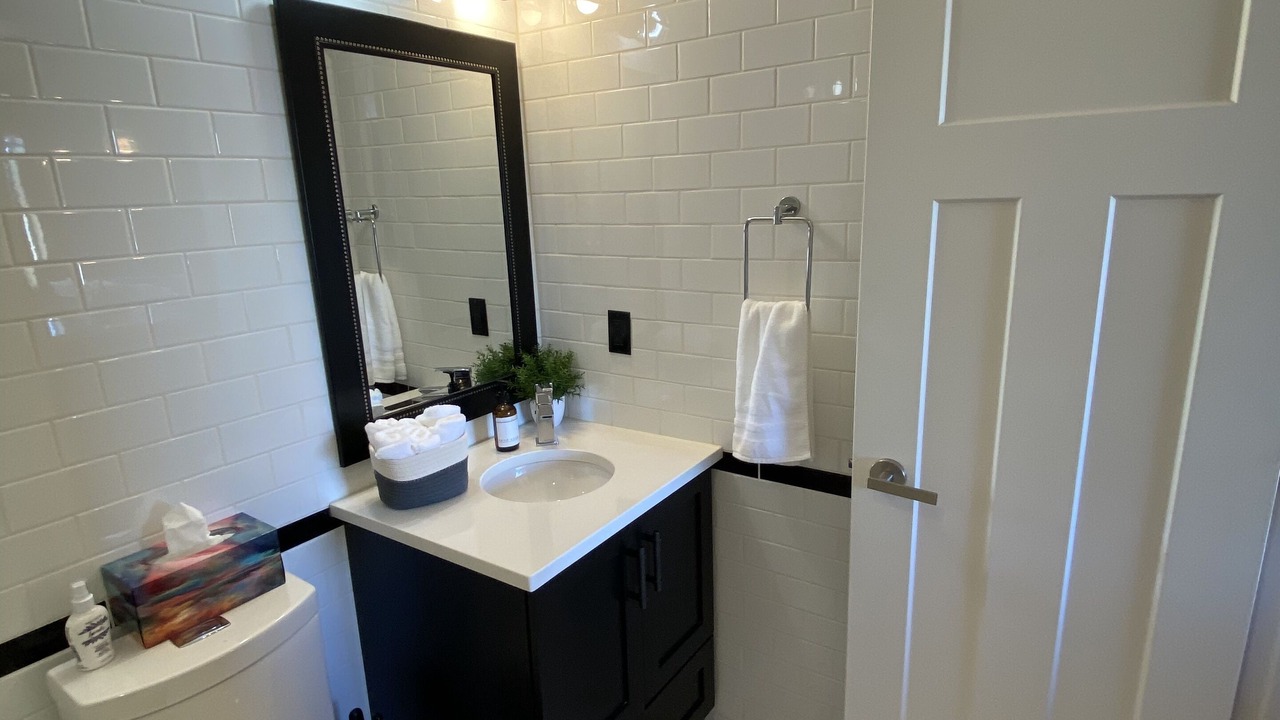 Photo of Bathroom in Inner Harbour