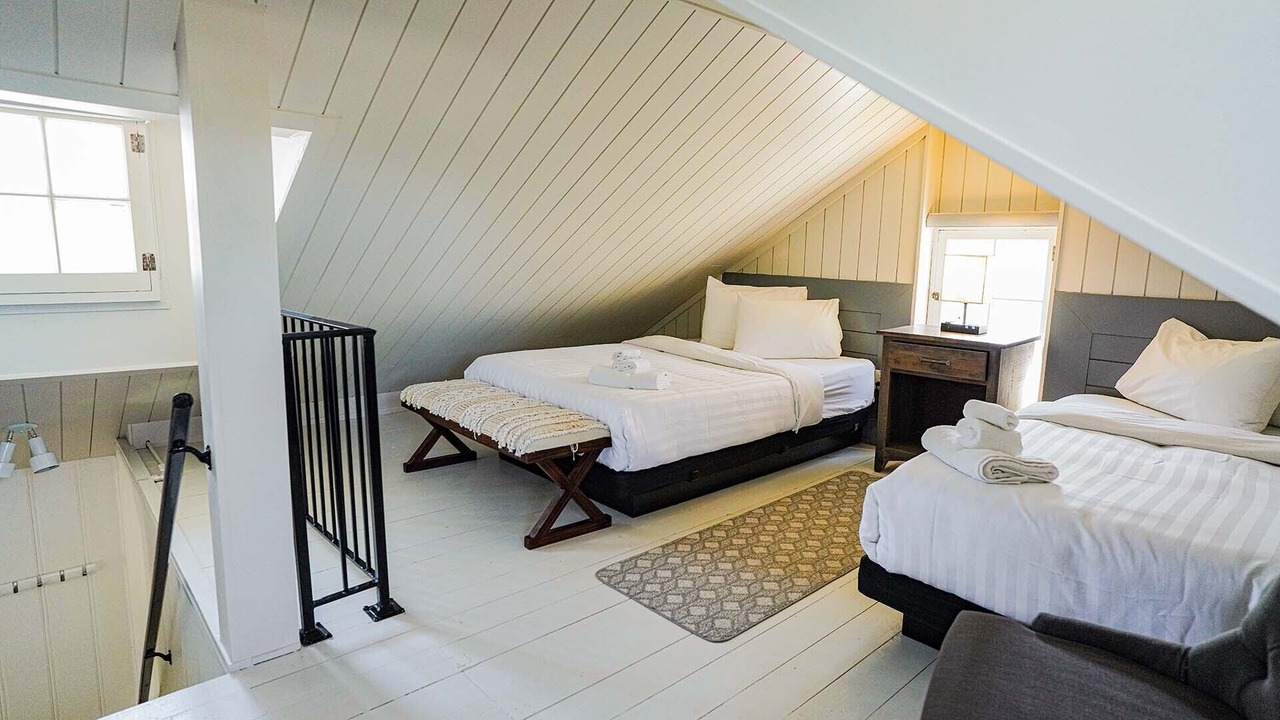 Photo of Bedroom in Grand Bend