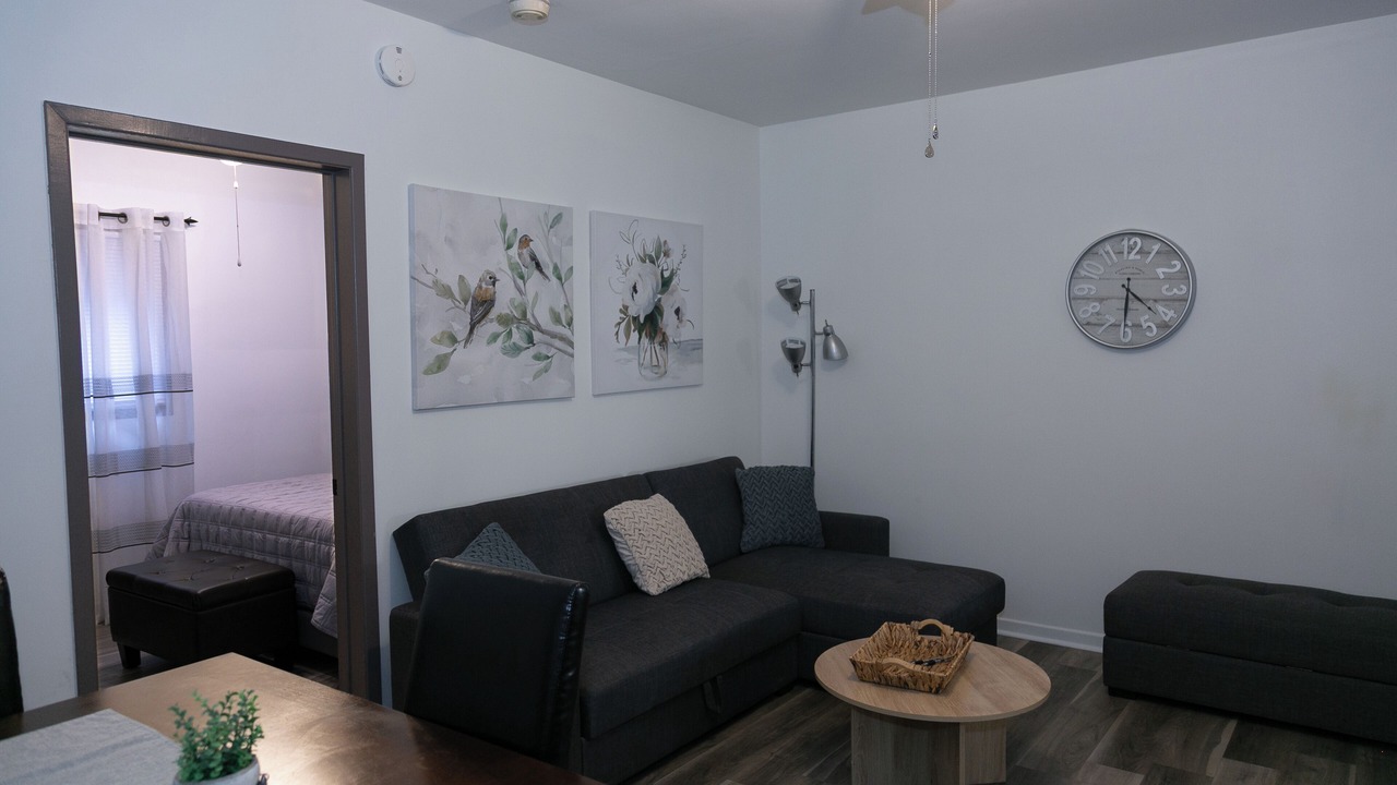 Photo of Livingroom in Port Dalhousie