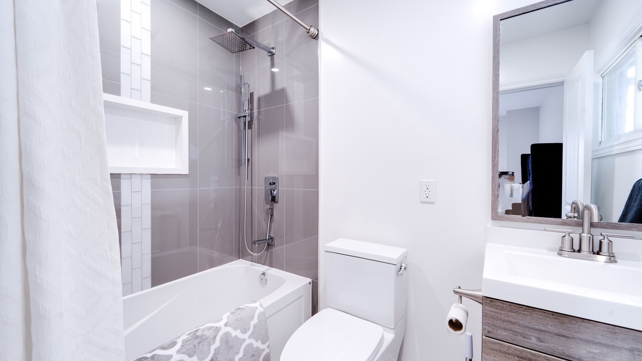 Photo of Bathroom in Selwyn