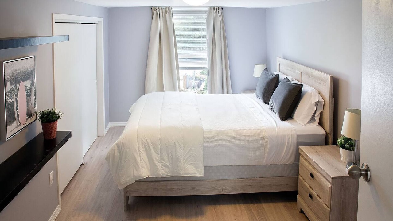 Photo of Bedroom in Port Dover