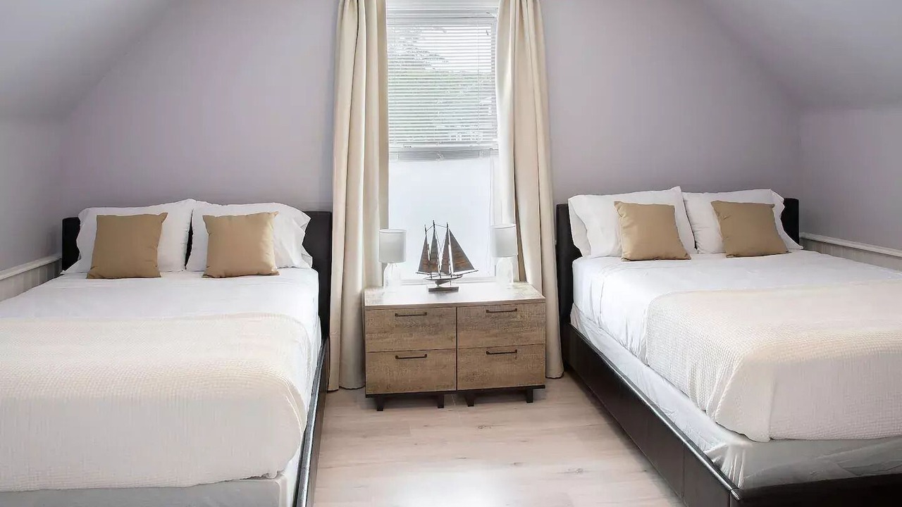 Photo of Bedroom in Port Dover