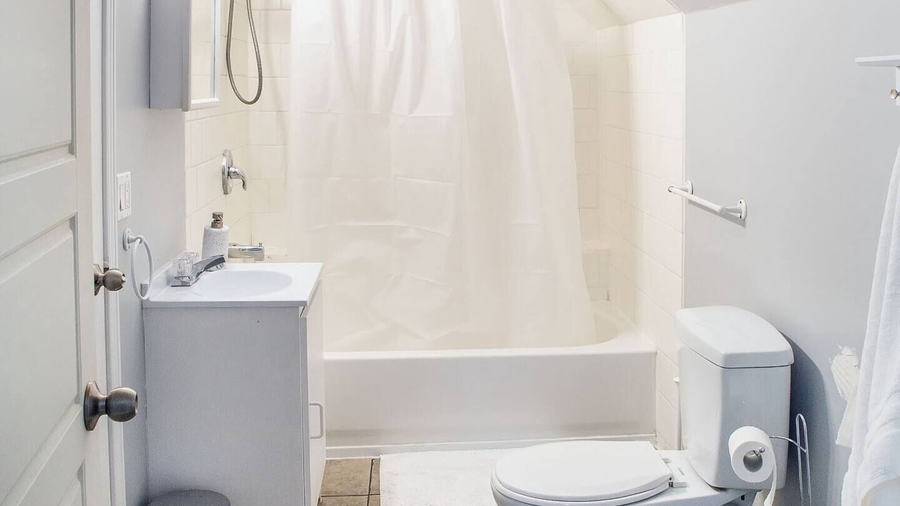 Photo of Bathroom in Port Dover