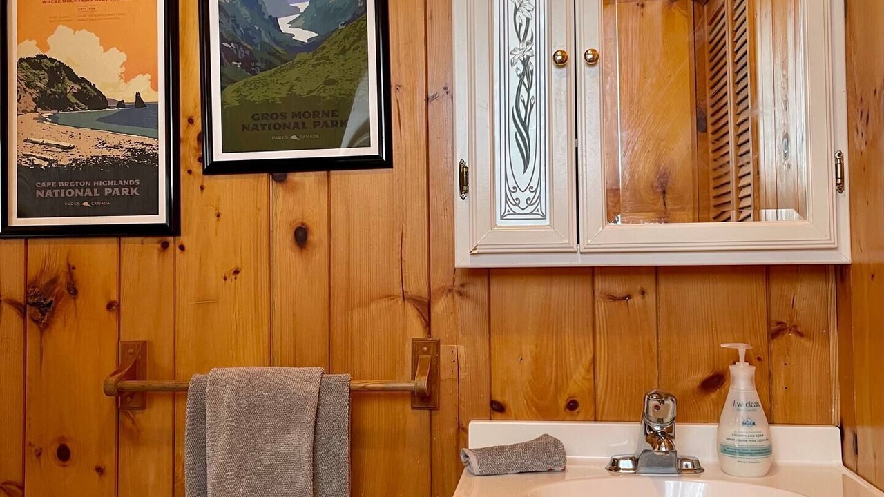 Photo of Bathroom in North Frontenac