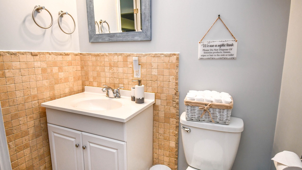 Photo of Bathroom in Tiny