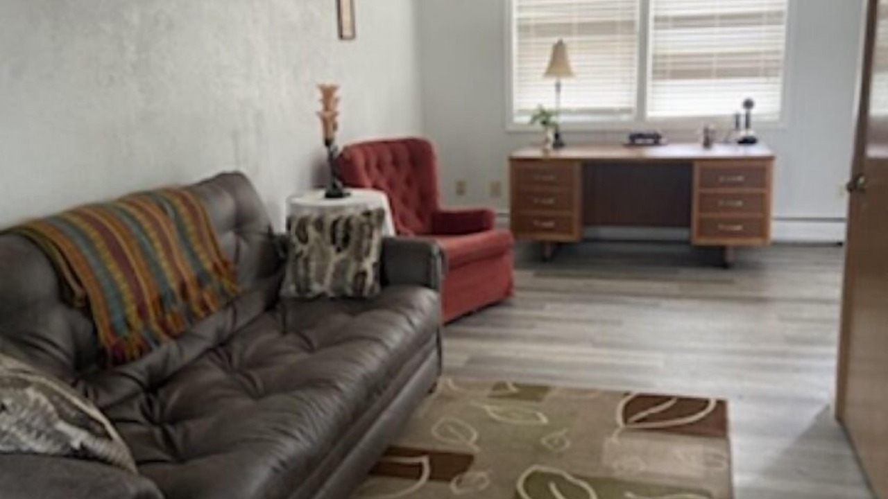 Photo of Livingroom in Clearbrook