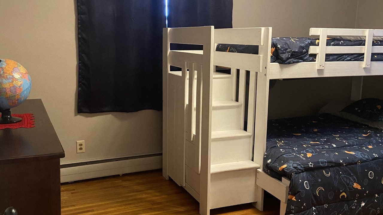 Photo of Bedroom in Clearbrook